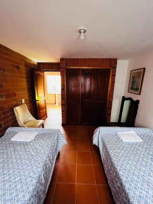 Hermosa Casa , Con Parqueadero En Rionegro Cerca Al Aeropuerto Exterior photo