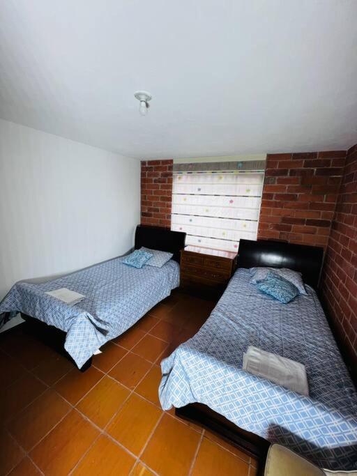 Hermosa Casa , Con Parqueadero En Rionegro Cerca Al Aeropuerto Exterior photo