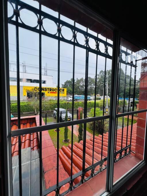 Hermosa Casa , Con Parqueadero En Rionegro Cerca Al Aeropuerto Exterior photo